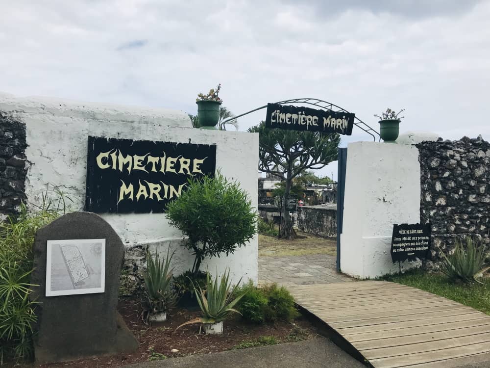 Cimetière marin de Saint-Paul
© Destination974 | Blog Randonnées à La Réunion pour famille